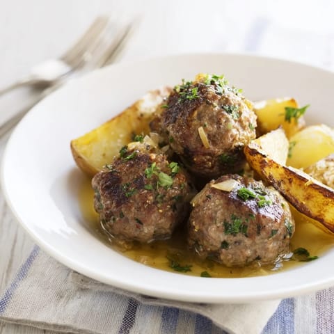 Gebackene Frikadellen und Kartoffeln #10