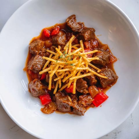 Tschechischer Gulasch mit Kartoffeln