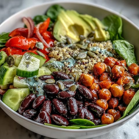 Drei-Bohnen-Power-Bowl